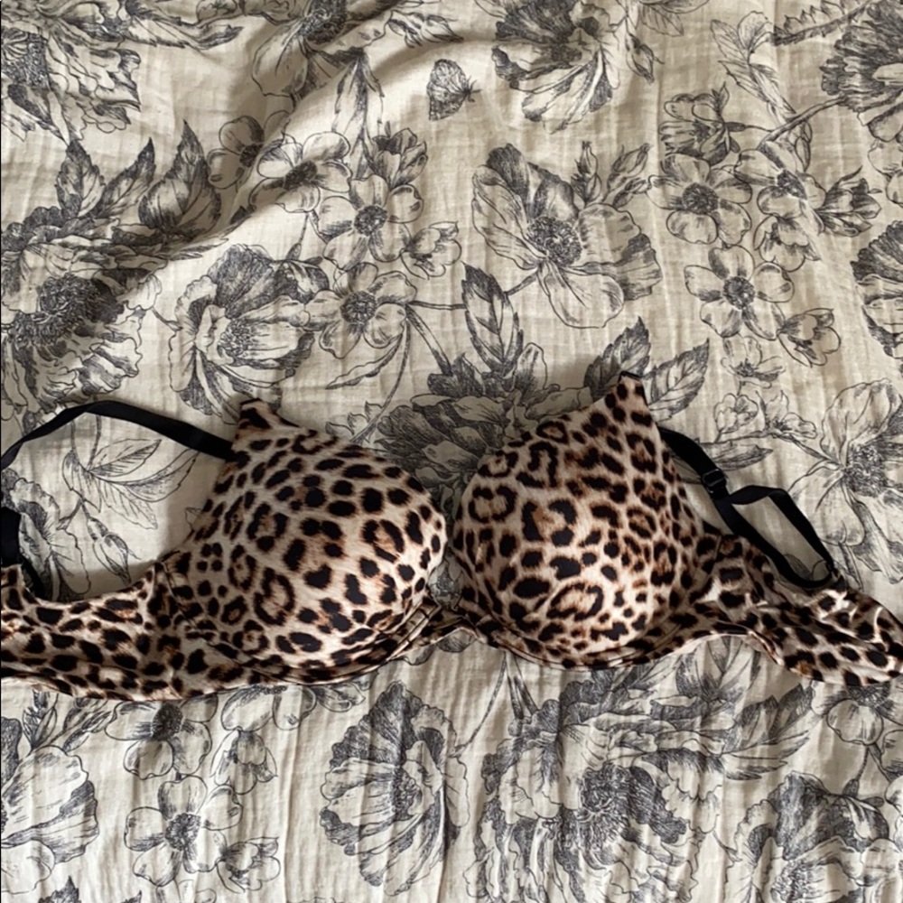 Victoria secret push up bra